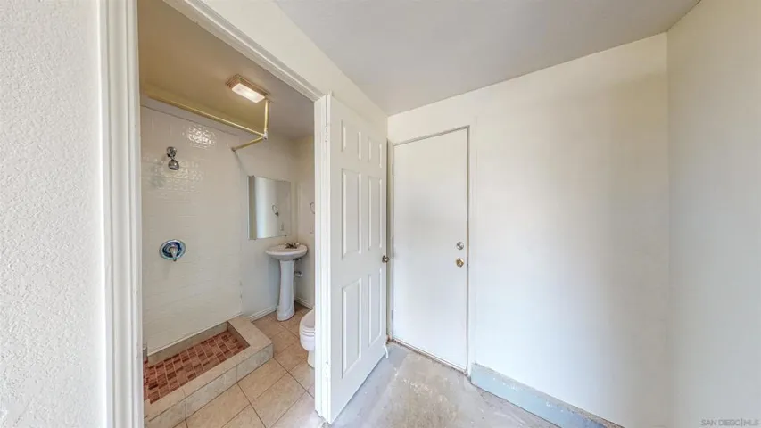 741 3rd St, Imperial Beach, California 91932