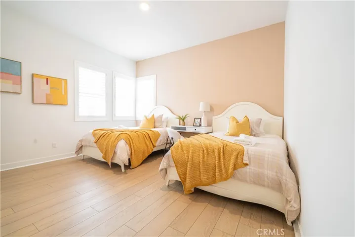 352 Merit, Irvine, California 92618