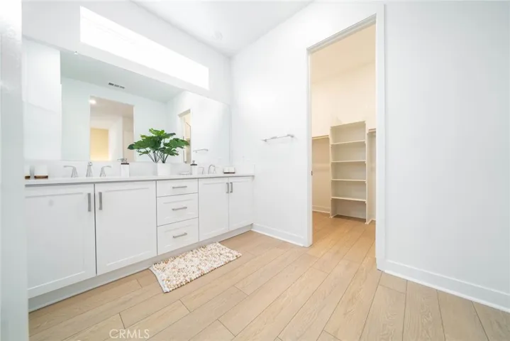 352 Merit, Irvine, California 92618