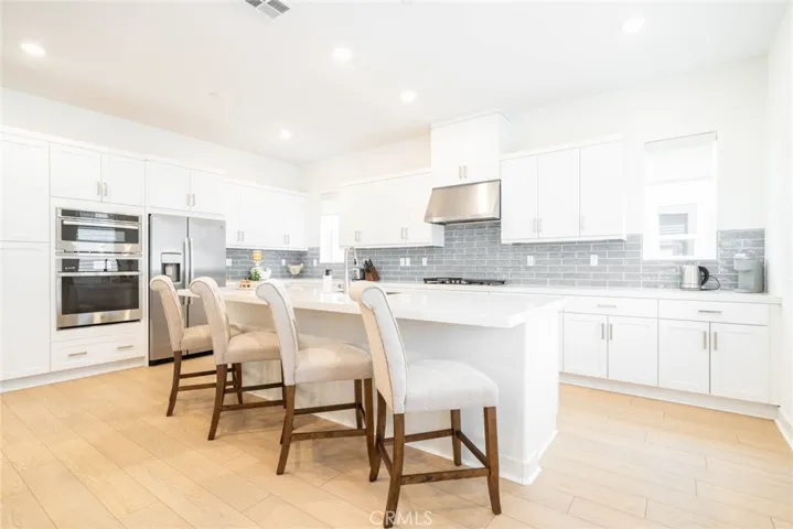 352 Merit, Irvine, California 92618