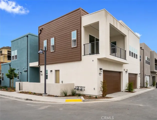 352 Merit, Irvine, California 92618