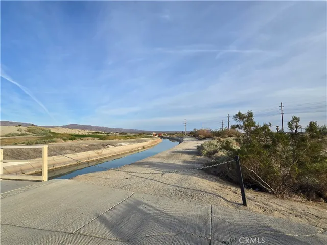 Nearby hiking trail