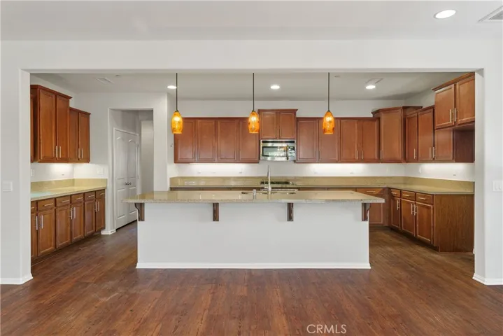 nonstaged kitchen 

