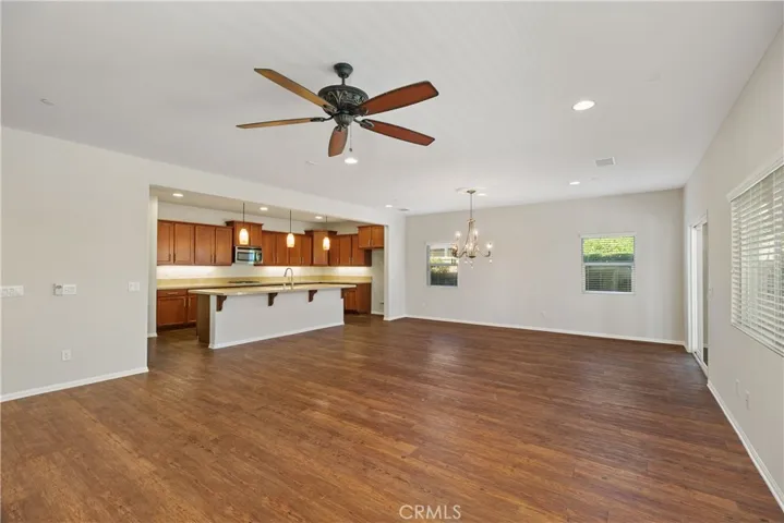 Great room looking to kitchen
