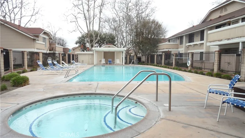 12621 Moordale Circle L, Stanton, California 90680