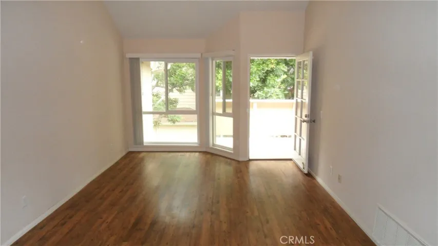 12621 Moordale Circle L, Stanton, California 90680