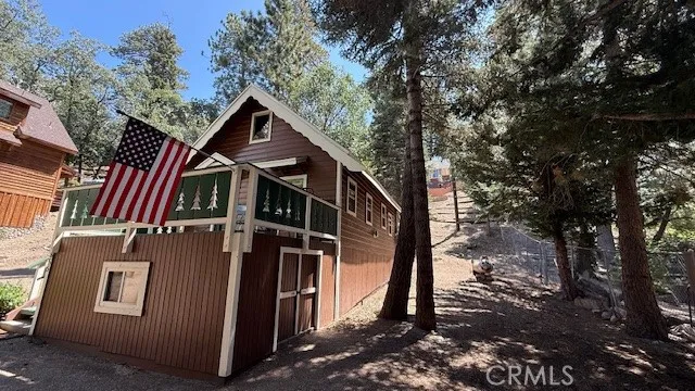 33855 Meadow Lane, Green Valley Lake, California 92341 home-pic-17