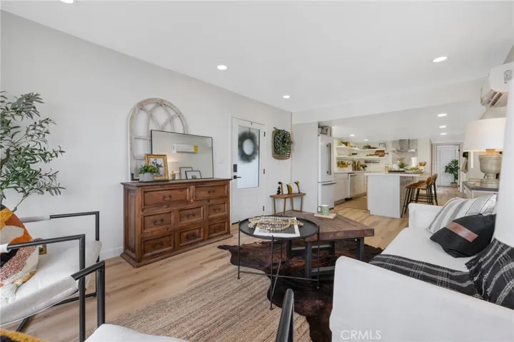 225 Akers Street 215, Visalia, California 93291