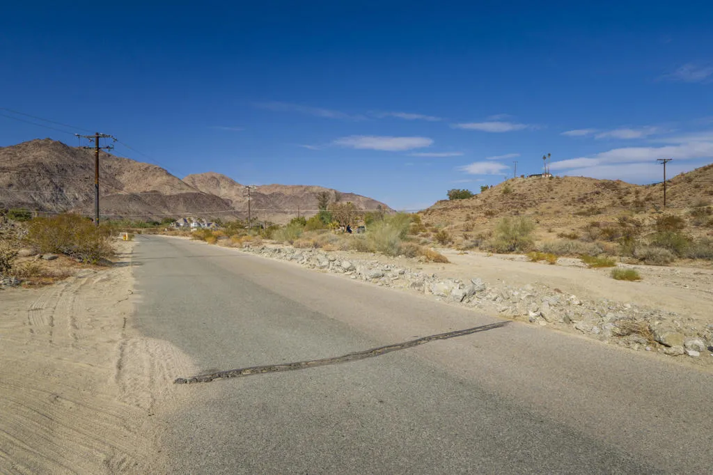 48230 Painted Canyon Rd, Palm Desert, California 92260 home-pic-12