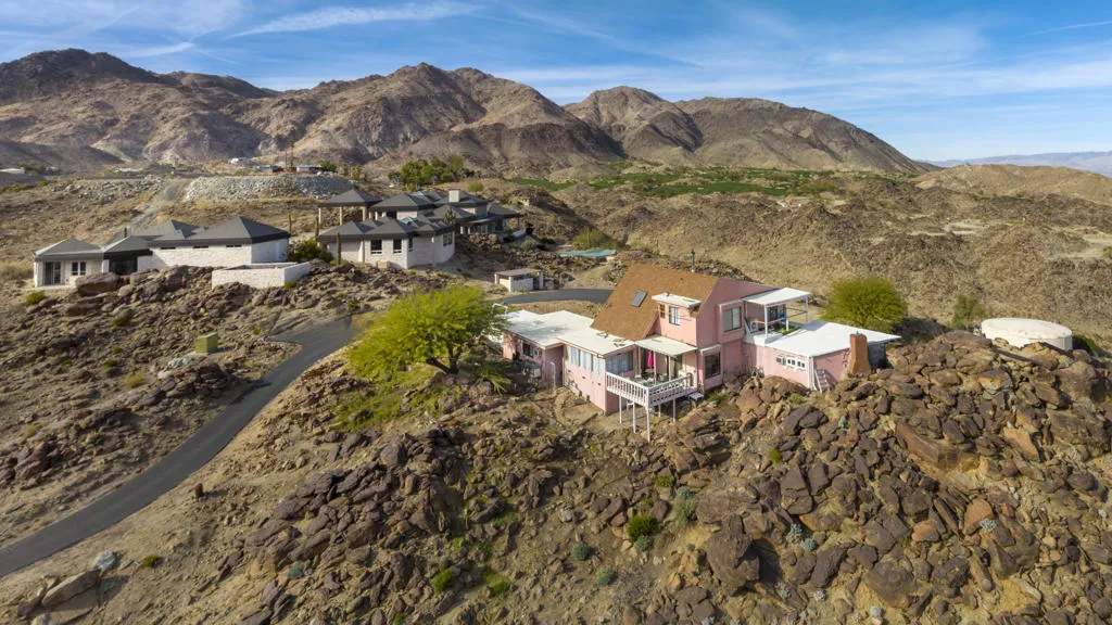 48700 Paisano Rd, Palm Desert, California 92260 home-pic-3