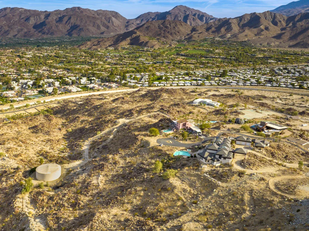 48700 Paisano Rd, Palm Desert, California 92260 home-pic-9