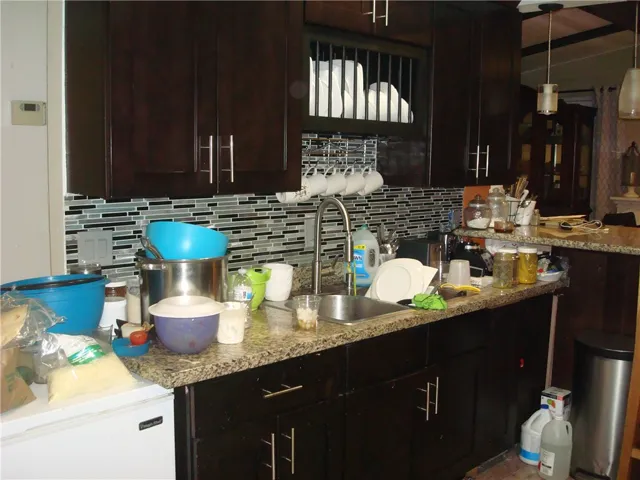 112 Sir Tristram Dr, Riverside, California 92507