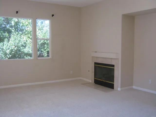 633 Inverlochy Drive, Fallbrook, California 92028