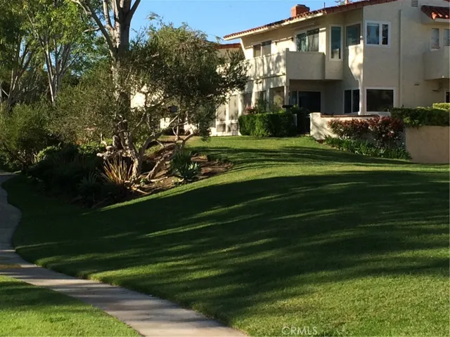 410 Vista Suerte, Newport Beach, California 92660