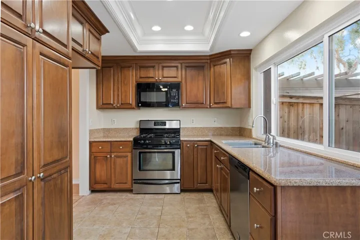 410 Vista Suerte, Newport Beach, California 92660