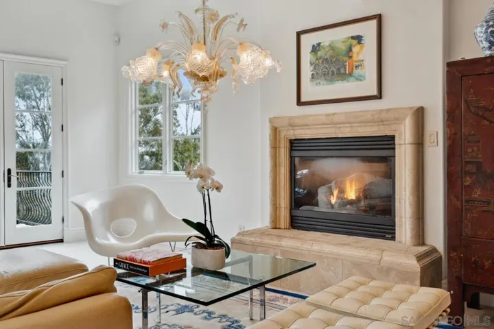 7945 Avenida Kirjah, La Jolla, California 92037