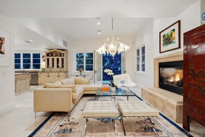 7945 Avenida Kirjah, La Jolla, California 92037