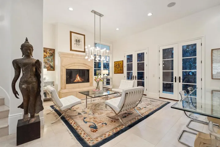 7945 Avenida Kirjah, La Jolla, California 92037