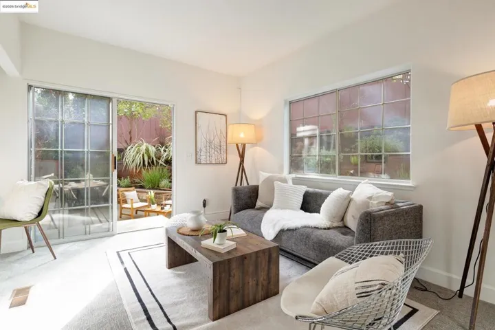 4747 Proctor Ave, Oakland, California 94618