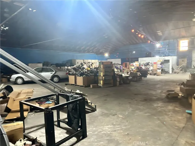 2801 E Slauson Avenue, Huntington Park, California 90255