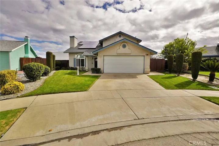 736 Pepper Avenue, Lemoore, California 93245