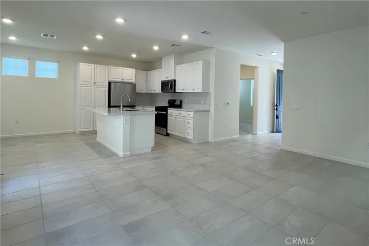 4018 Summer Way, Corona, California 92883