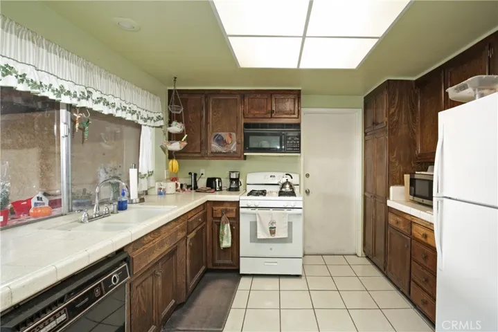 1515 Park Lawn Road, Hacienda Heights, California 91745