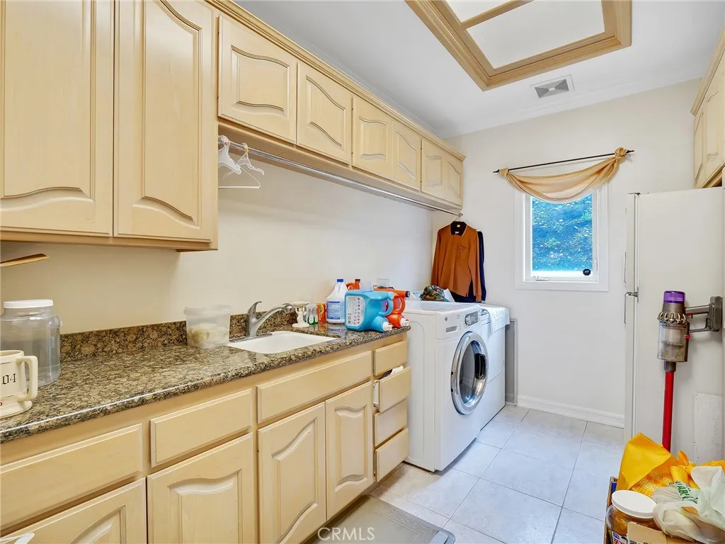 1822 Diamond Knoll Lane, Diamond Bar, California 91765 home-pic-35