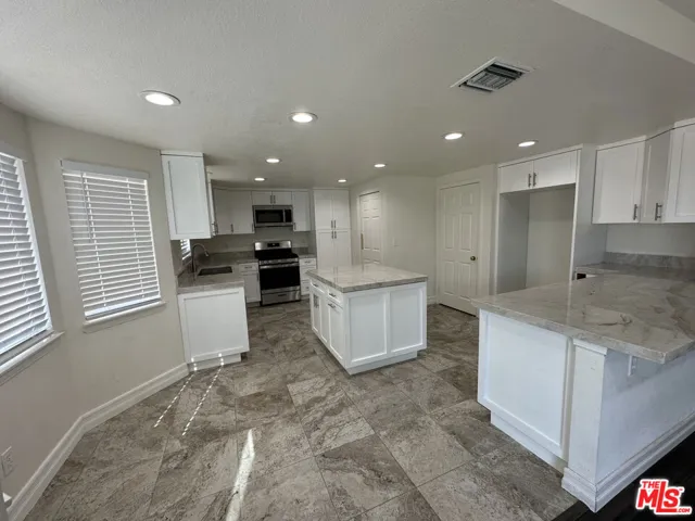 4833 Astuto Drive, Palmdale, California 93551