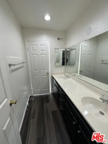 Second Upstairs Bath