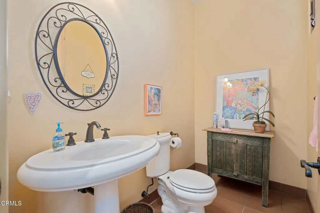 325 N Catalina Street, Ventura, California 93001 home-pic-39