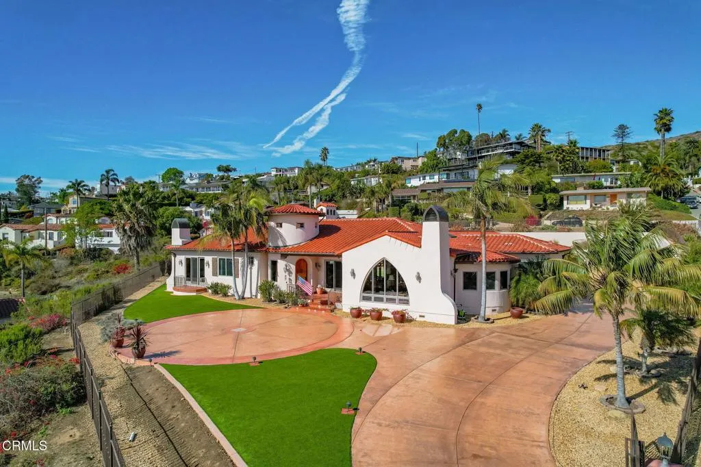 325 N Catalina Street, Ventura, California 93001 home-pic-3