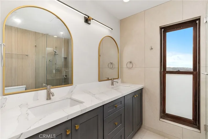 1534 Skyline Drive, Laguna Beach, California 92651