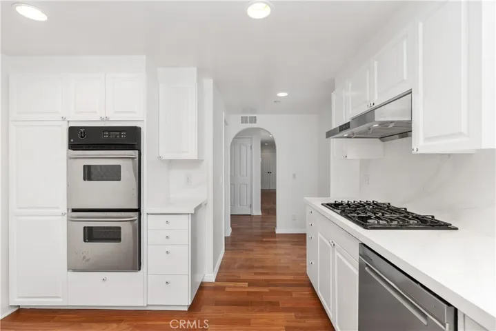 1534 Skyline Drive, Laguna Beach, California 92651