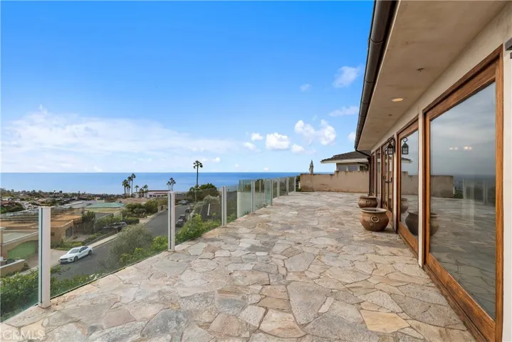 1534 Skyline Drive, Laguna Beach, California 92651