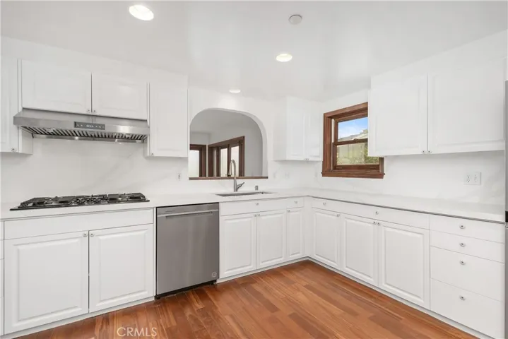 1534 Skyline Drive, Laguna Beach, California 92651