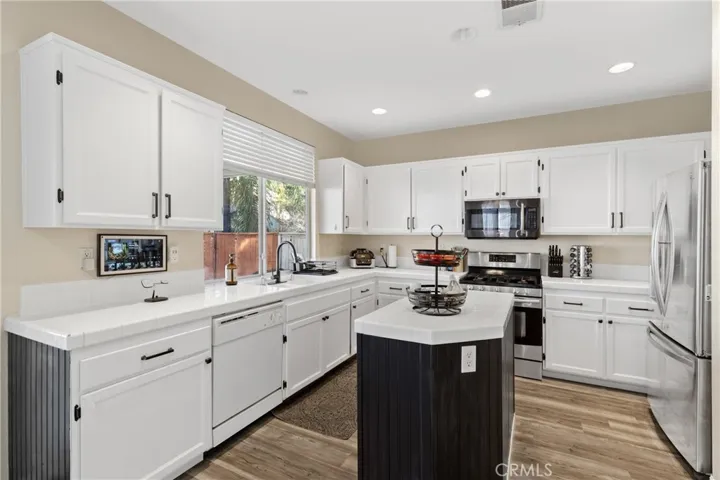 23766 Matador Way, Murrieta, California 92562