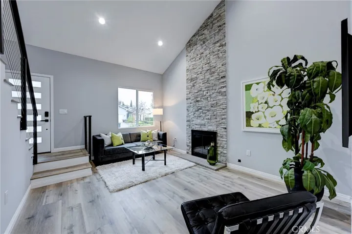 19721 Parkview Terrace Te, Yorba Linda, California 92886