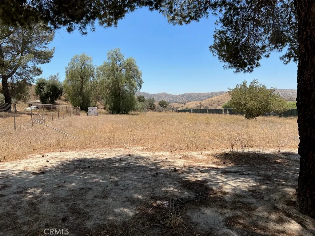15840 Sierra Highway, Canyon Country, California 91390 home-pic-18