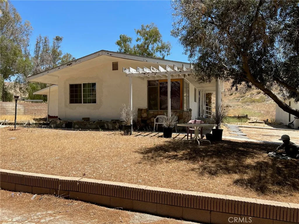 15840 Sierra Highway, Canyon Country, California 91390 home-pic-7