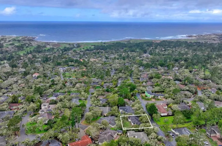 1086 Ortega Road, Pebble Beach, California 93953