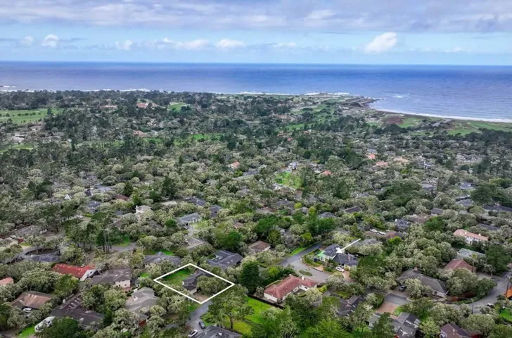 1086 Ortega Road, Pebble Beach, California 93953