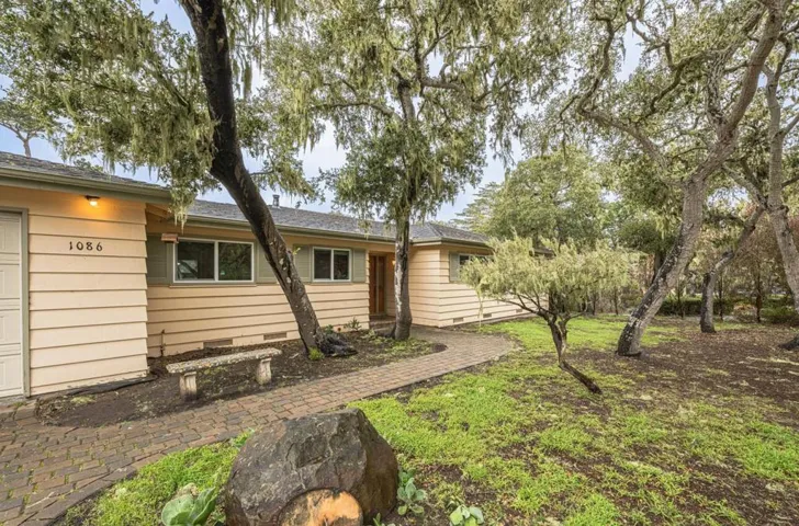 1086 Ortega Road, Pebble Beach, California 93953