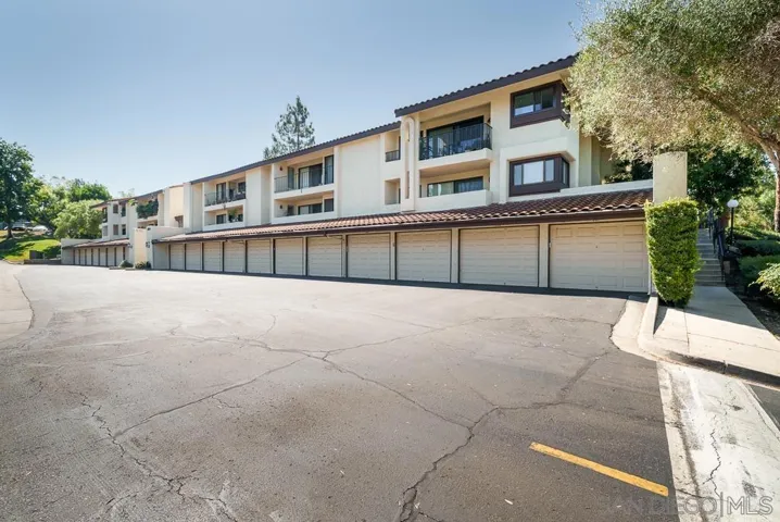 17637 Pomerado Rd 123, San Diego, California 92128