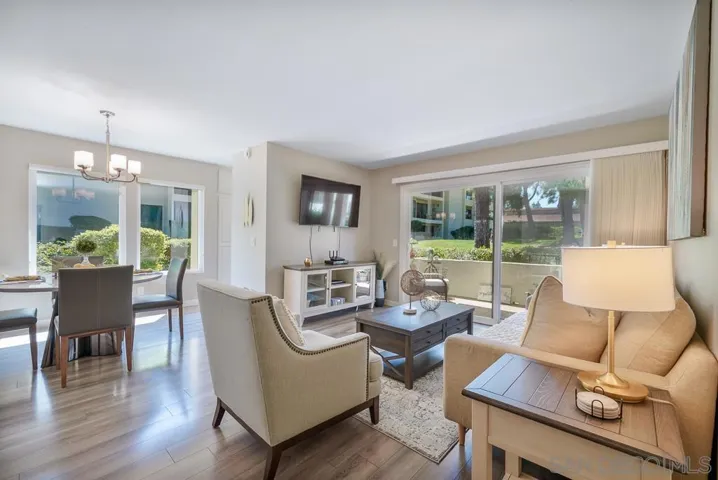 17637 Pomerado Rd 123, San Diego, California 92128