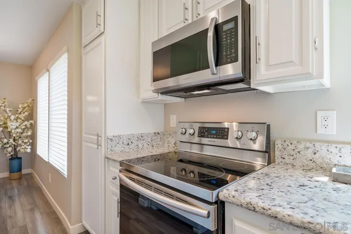 17637 Pomerado Rd 123, San Diego, California 92128