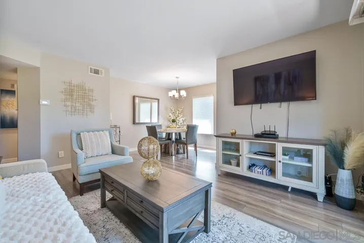 17637 Pomerado Rd 123, San Diego, California 92128