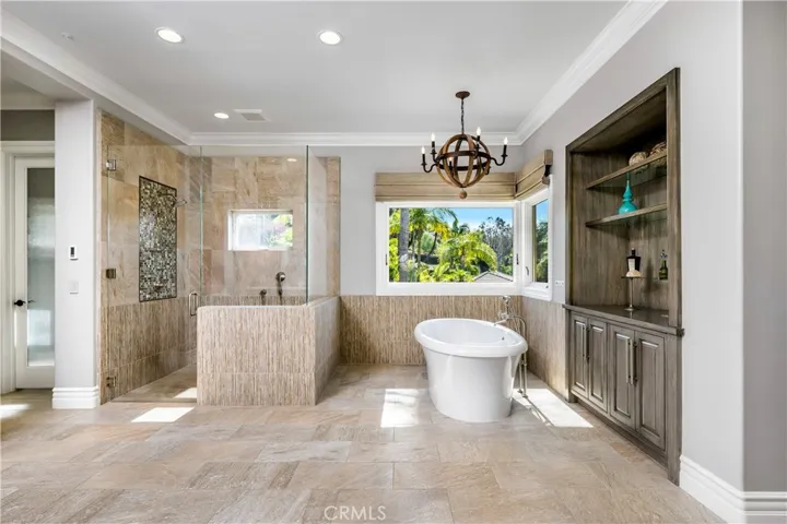 5080 E Copa De Oro Drive, Anaheim Hills, California 92807