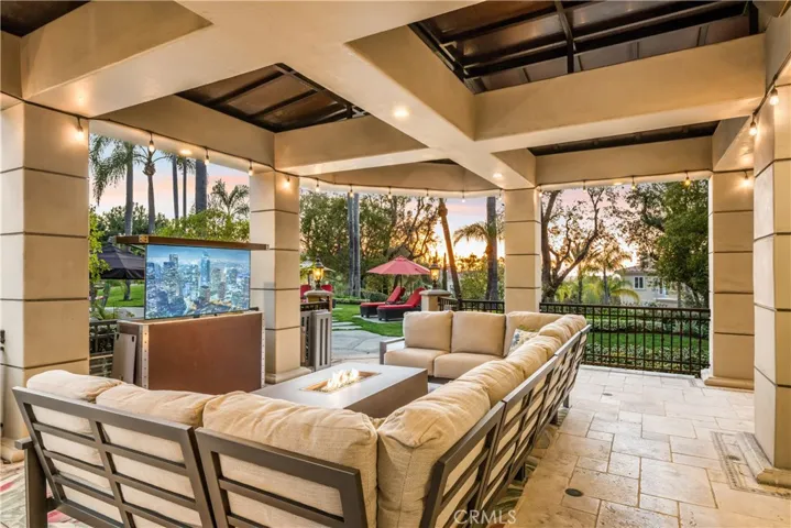 5080 E Copa De Oro Drive, Anaheim Hills, California 92807