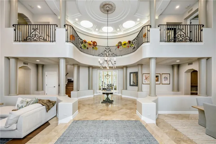 5080 E Copa De Oro Drive, Anaheim Hills, California 92807